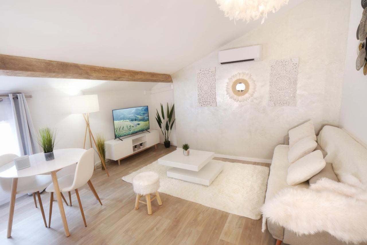 Appartements Premium En Hyper Centre Ville Brignoles Exteriér fotografie